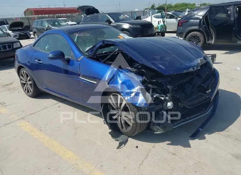 2017 Mercedes Benz SLC 300 photo