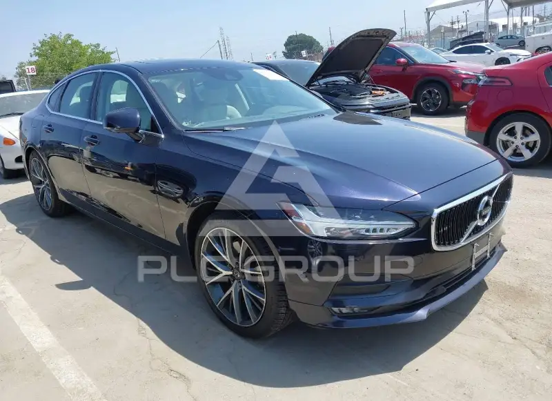 2017 Volvo S90 фото