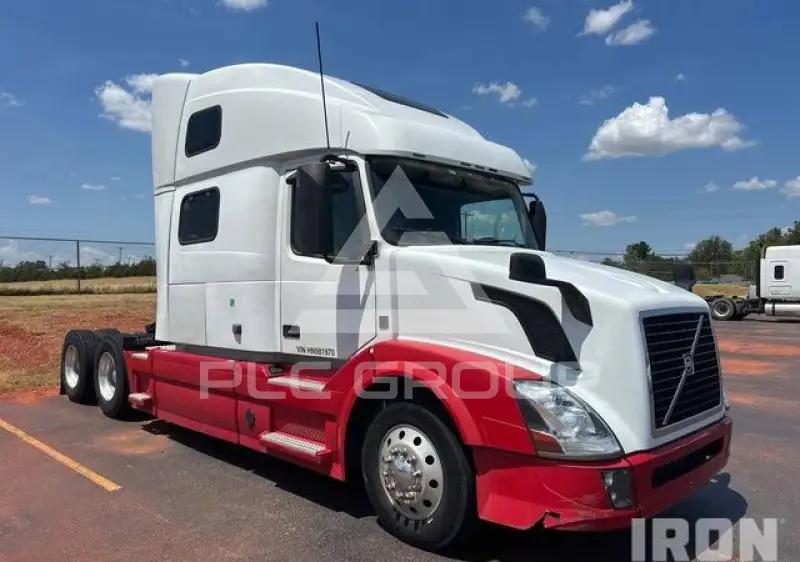 2017 Volvo VNL фото