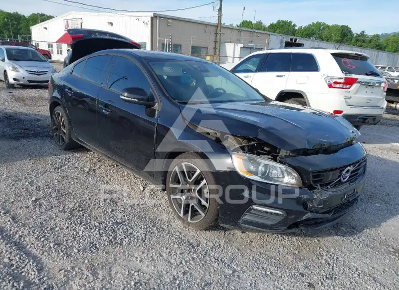 2017 Volvo S60 photo