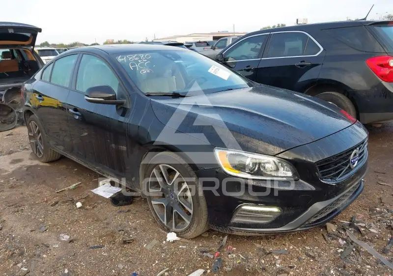 2017 Volvo S60 photo