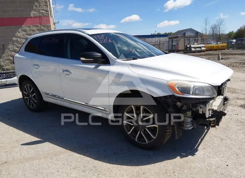 2017 Volvo XC60 фото