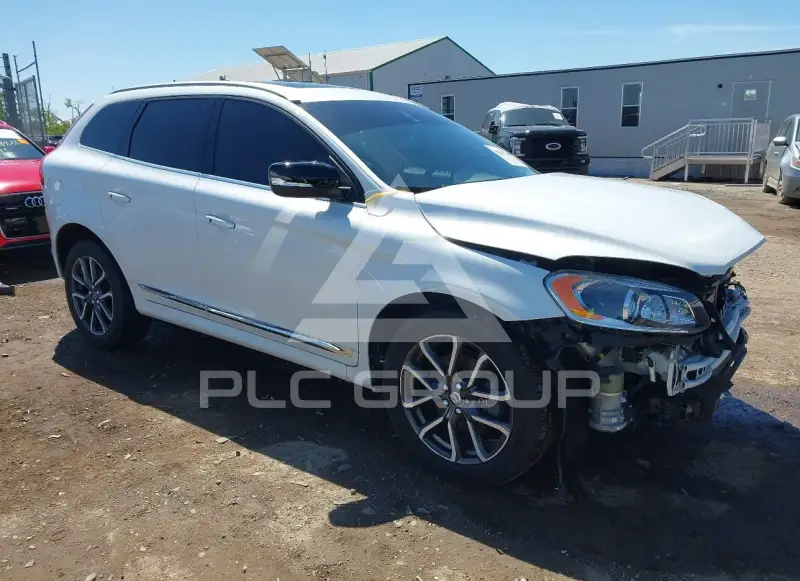 2017 Volvo XC60 фото