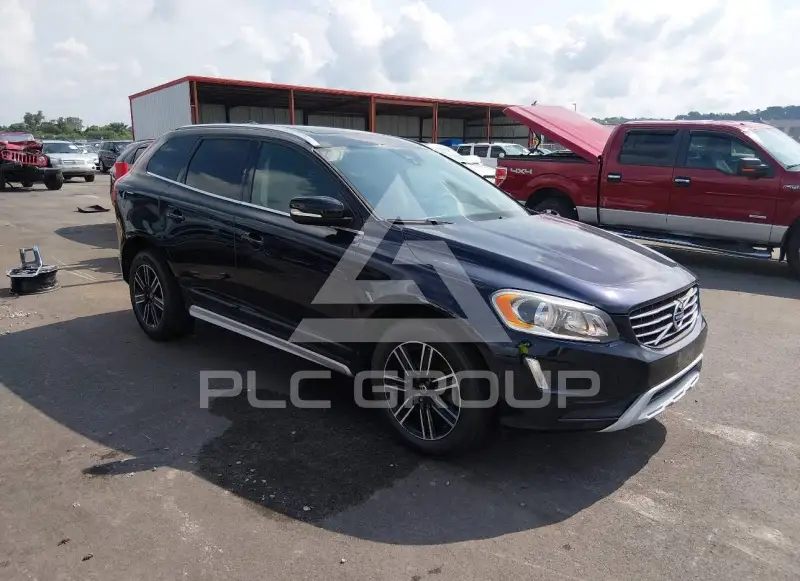 2017 Volvo XC60 фото