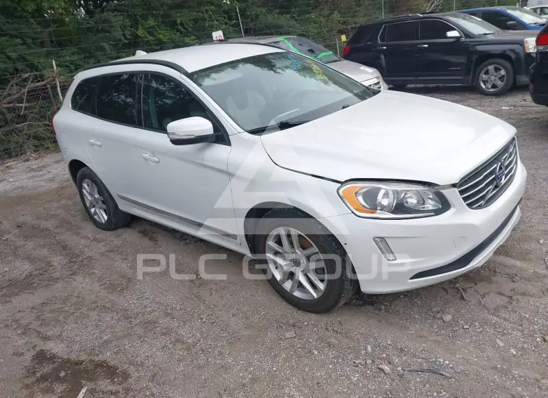 2017 Volvo XC60 фото