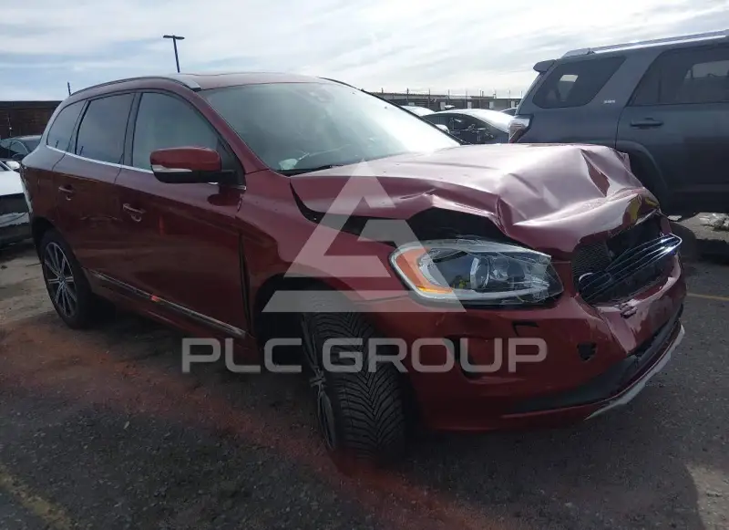 2017 Volvo XC60 photo