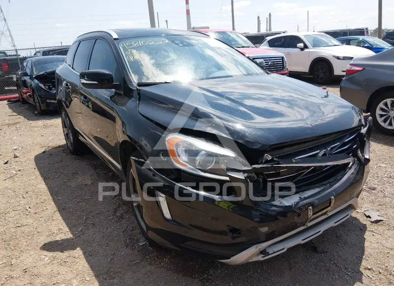 2017 Volvo XC60 photo