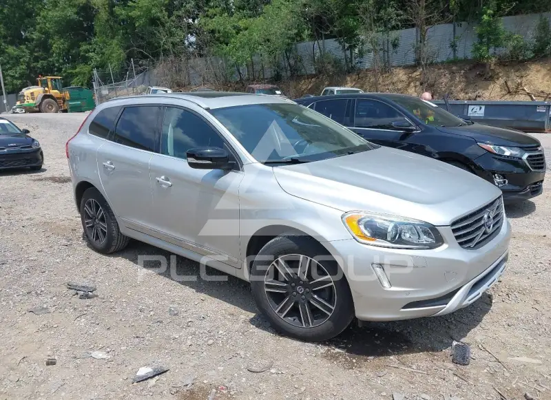 2017 Volvo XC60 фото