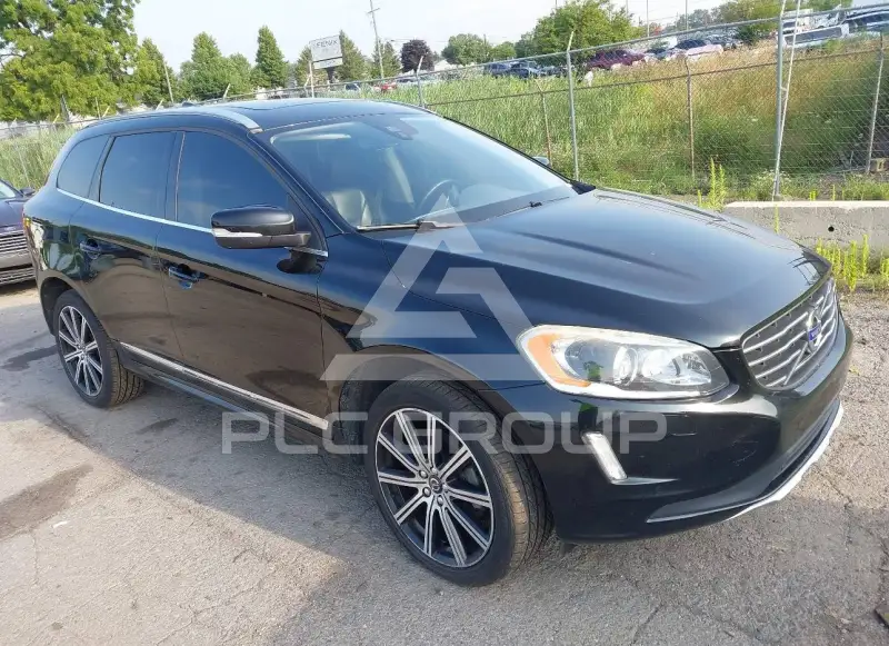 2017 Volvo XC60 фото