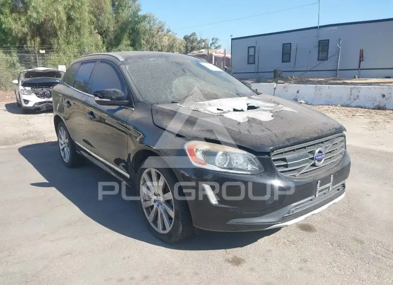 2017 Volvo XC60 photo