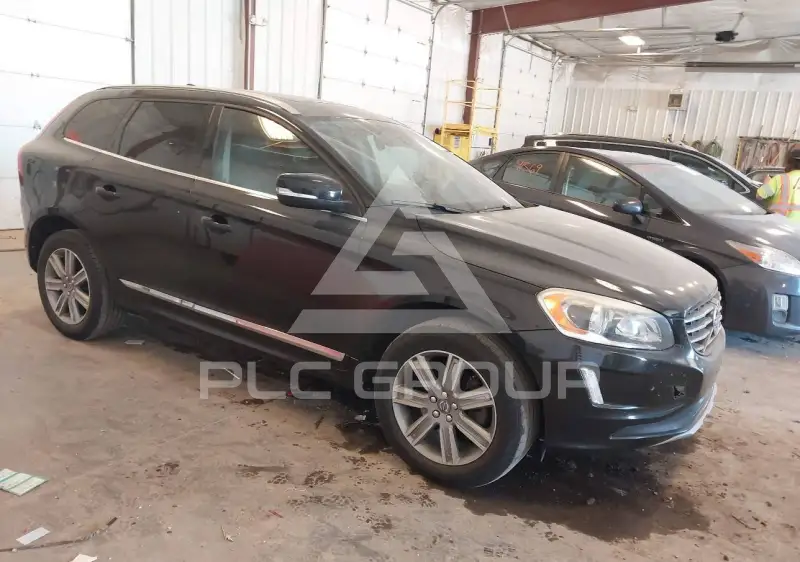 2017 Volvo XC60 фото
