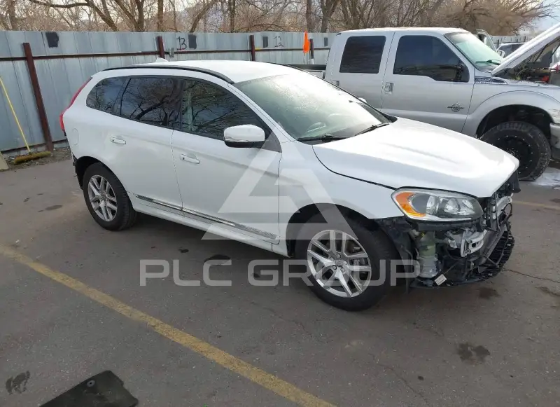 2017 Volvo XC60 фото