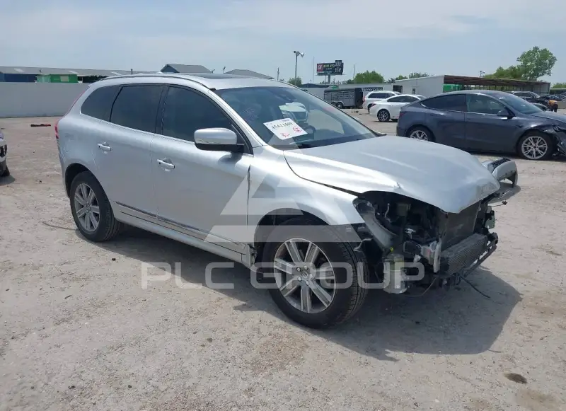 2017 Volvo XC60 фото