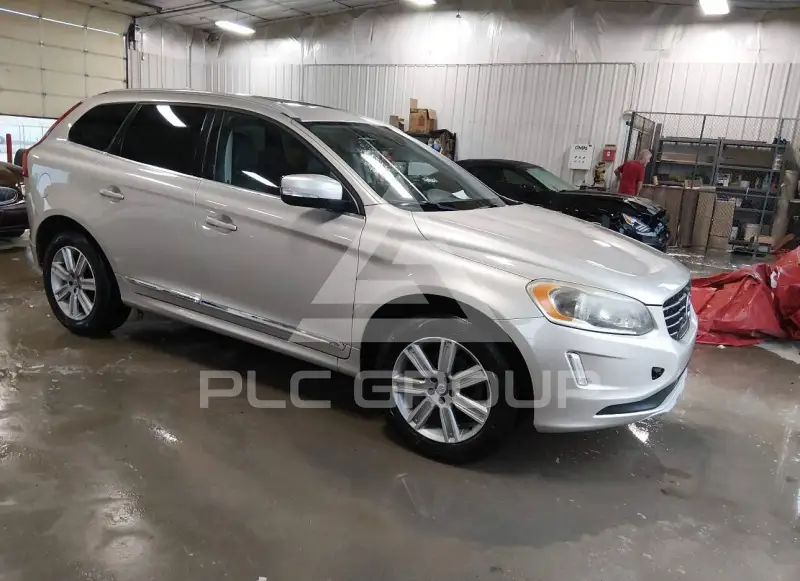 2017 Volvo XC60 фото