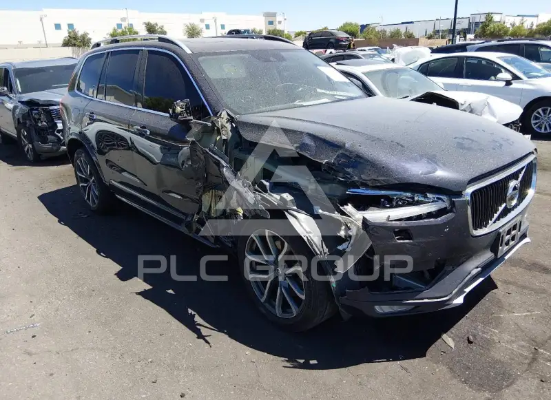 2017 Volvo XC90 фото