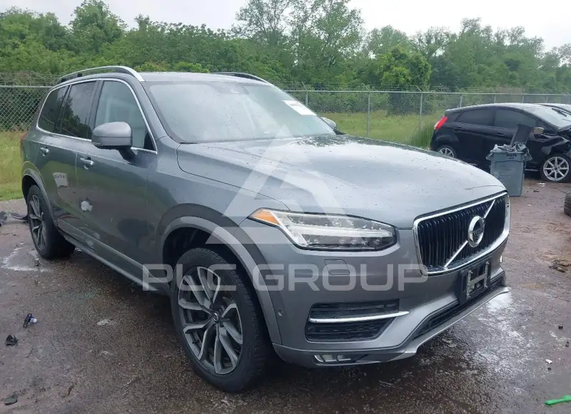 2017 Volvo XC90 photo