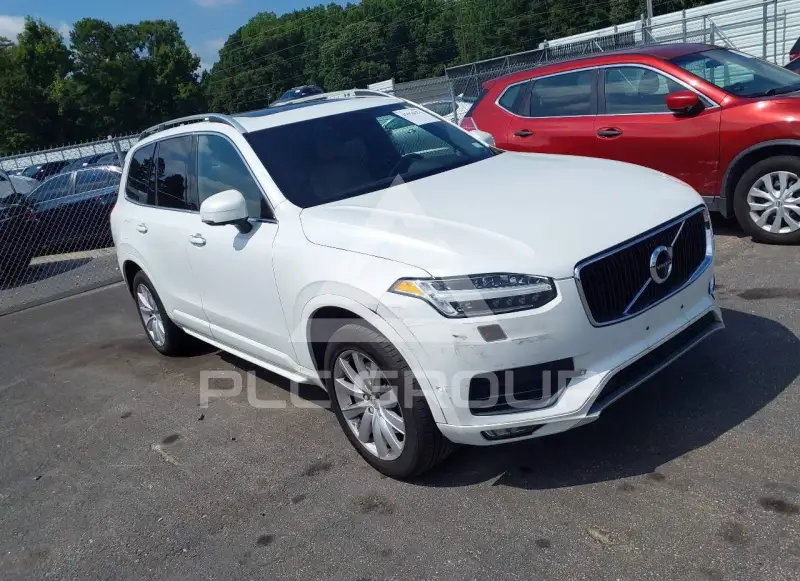 2017 Volvo XC90 фото