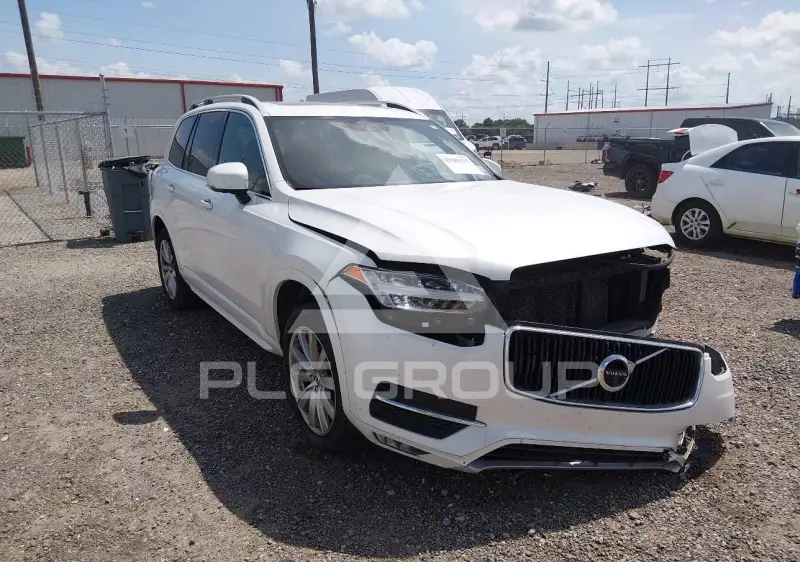 2017 Volvo XC90 фото