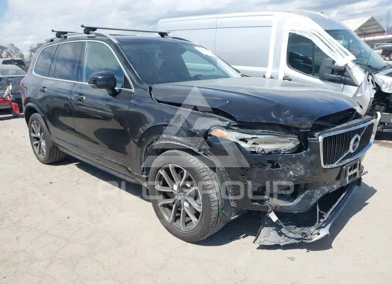 2017 Volvo XC90 фото