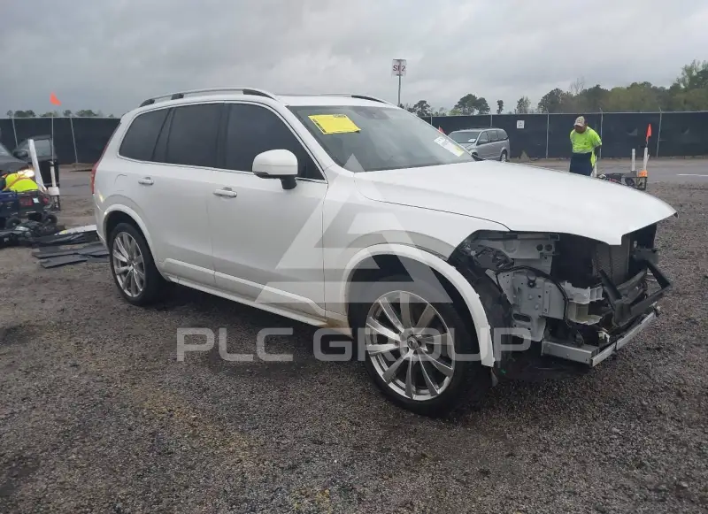 2017 Volvo XC90 фото