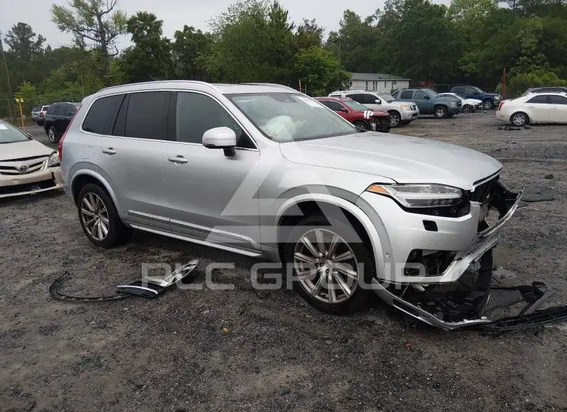 2017 Volvo XC90 photo