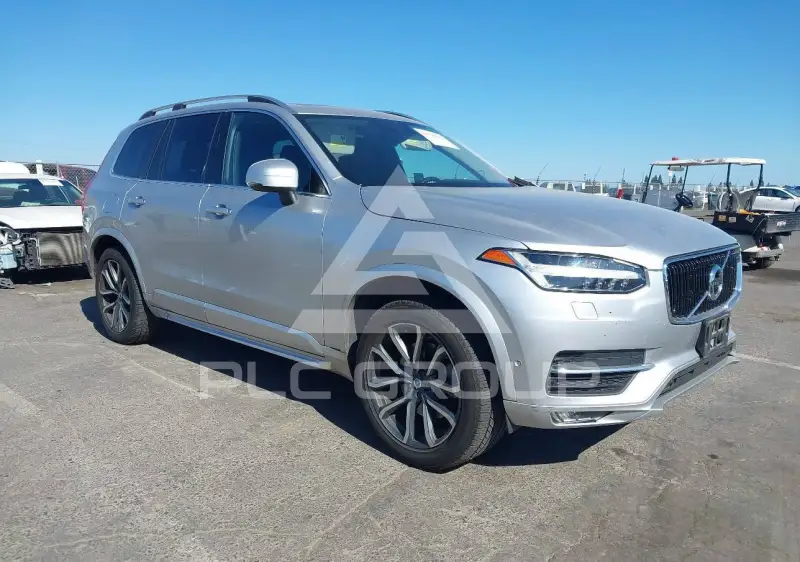 2017 Volvo XC90 photo