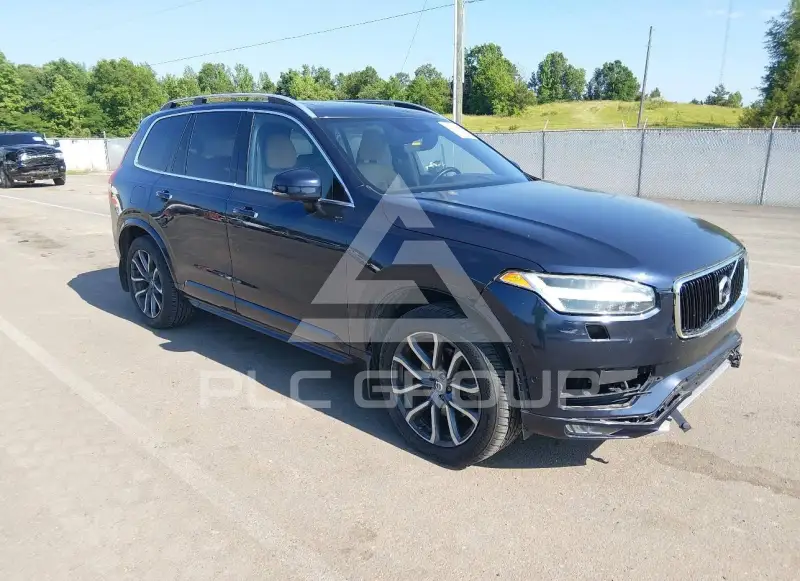 2017 Volvo XC90 фото