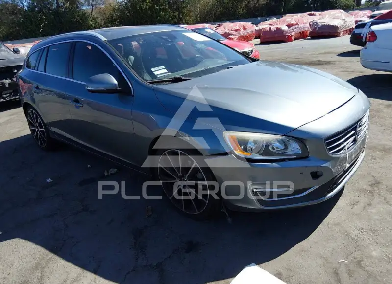 2017 Volvo V60 фото