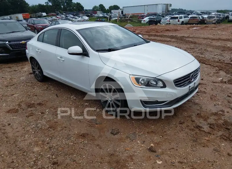 2017 Volvo S60 фото