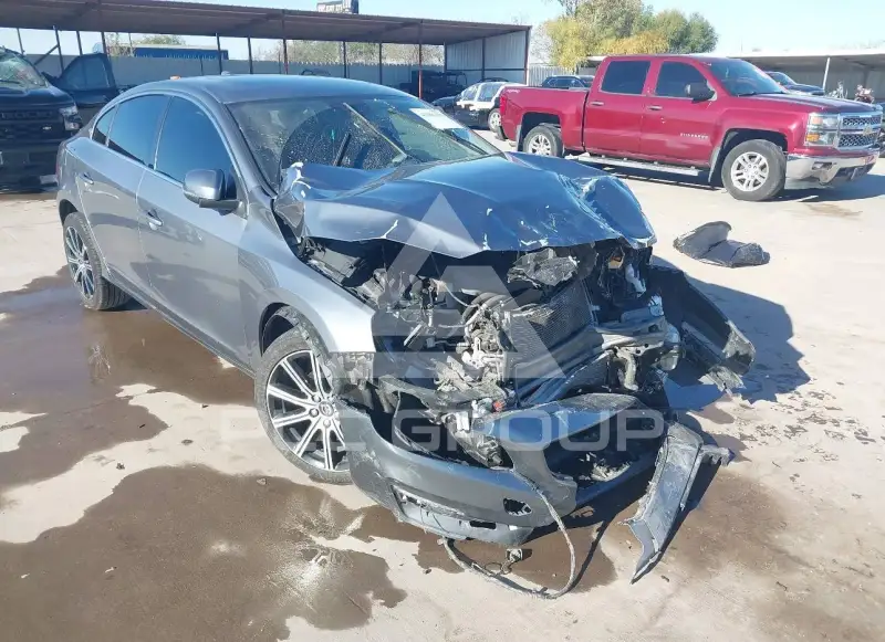 2017 Volvo S60 фото
