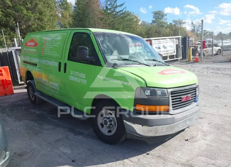 2017 GMC SAVANA фото