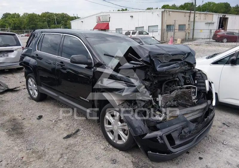2017 GMC TERRAIN photo