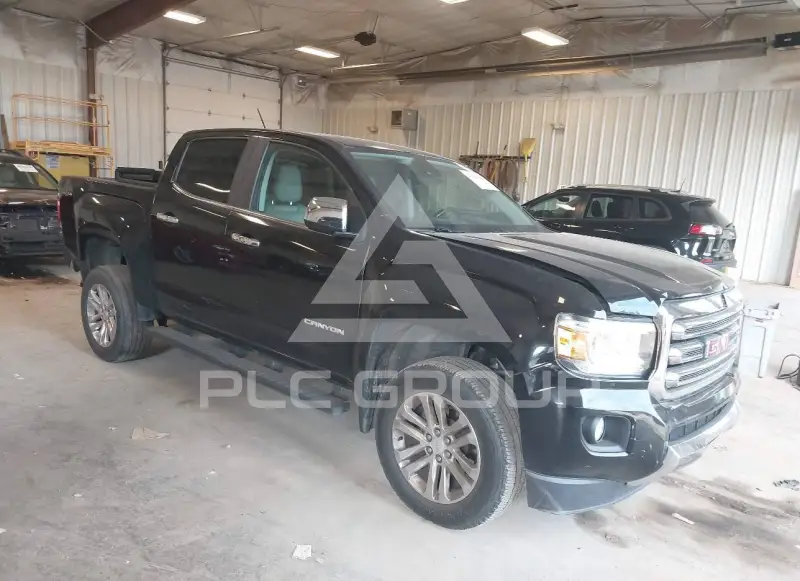 2017 GMC CANYON photo