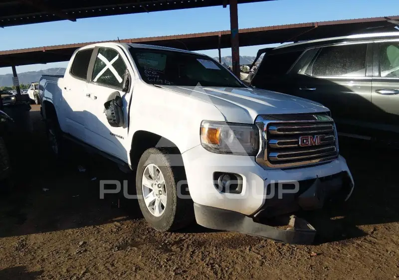 2017 GMC CANYON photo