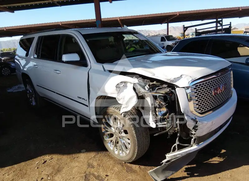 2017 GMC YUKON фото