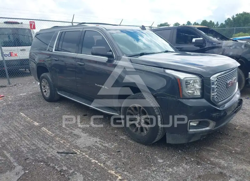 2017 GMC YUKON фото