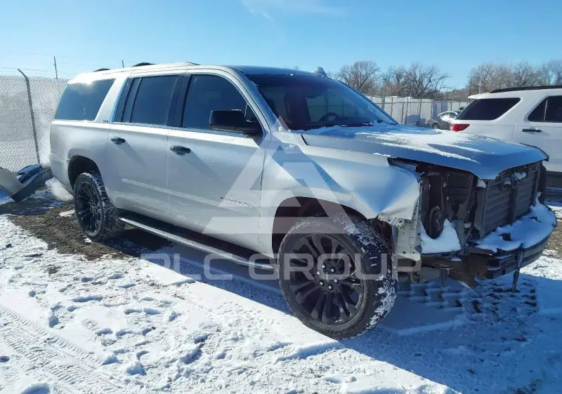2017 GMC YUKON фото