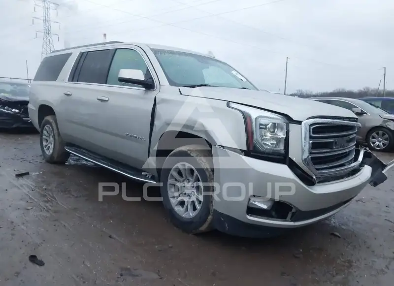 2017 GMC YUKON фото