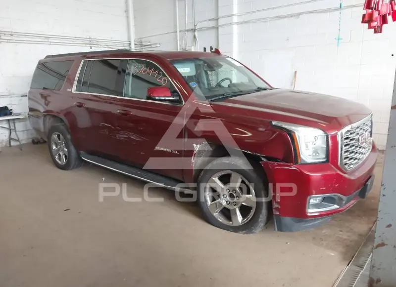 2017 GMC YUKON фото