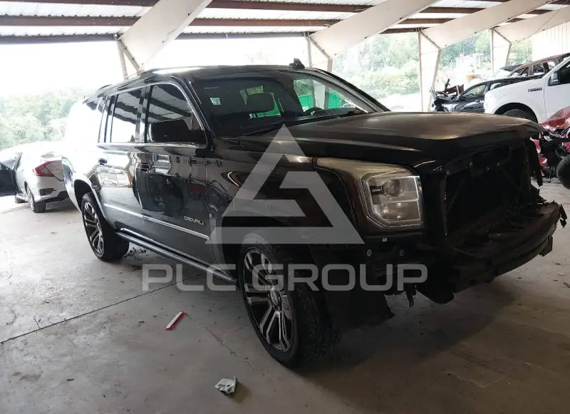 2017 GMC YUKON photo