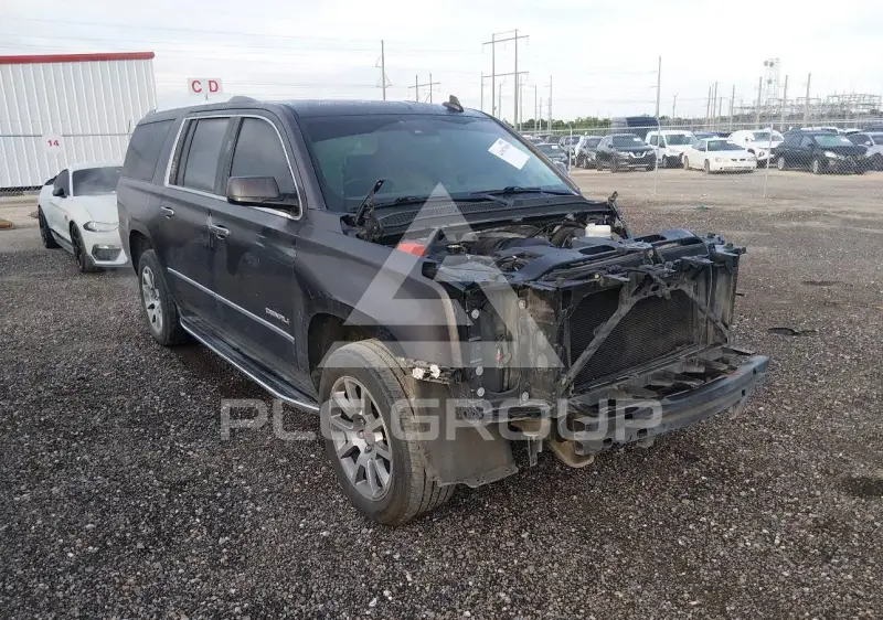 2017 GMC YUKON фото