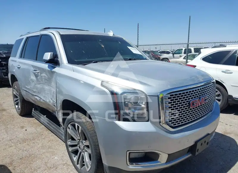 2017 GMC YUKON photo