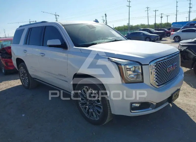 2017 GMC YUKON фото