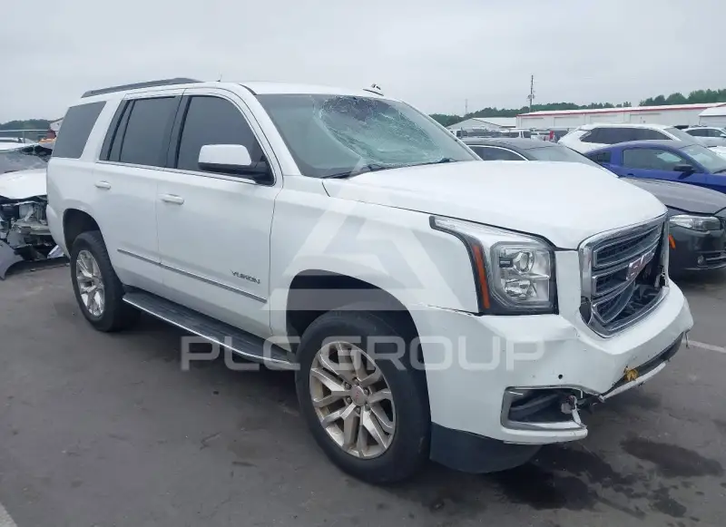 2017 GMC YUKON фото
