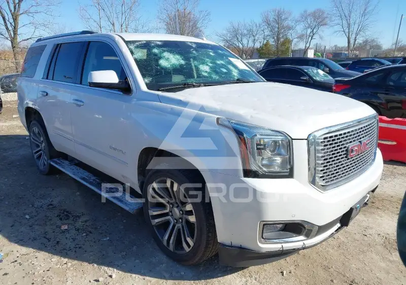 2017 GMC YUKON фото