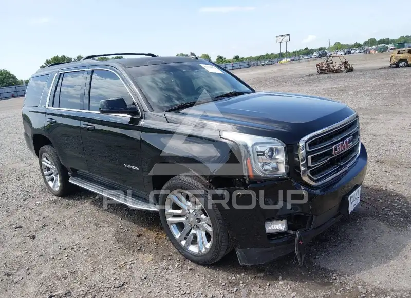 2017 GMC YUKON photo