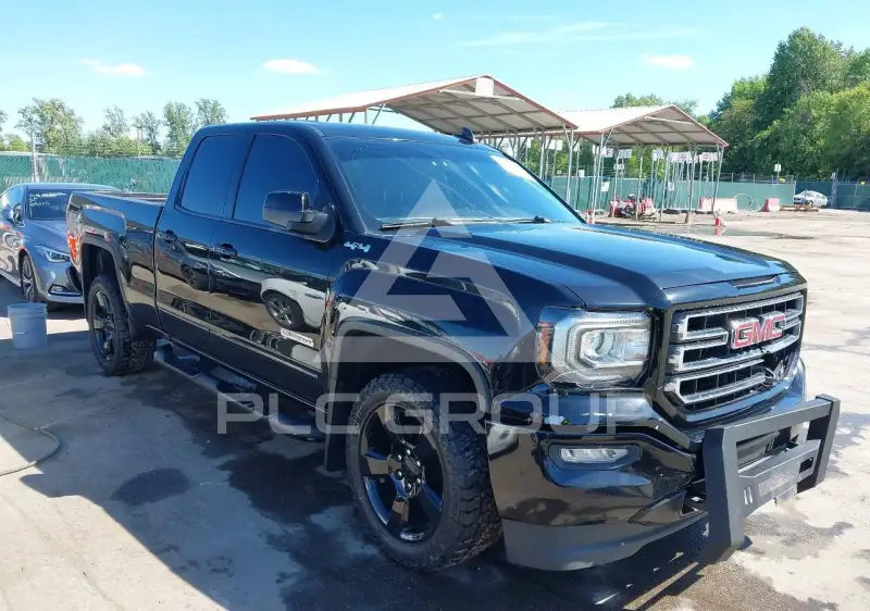 2017 GMC Sierra фото