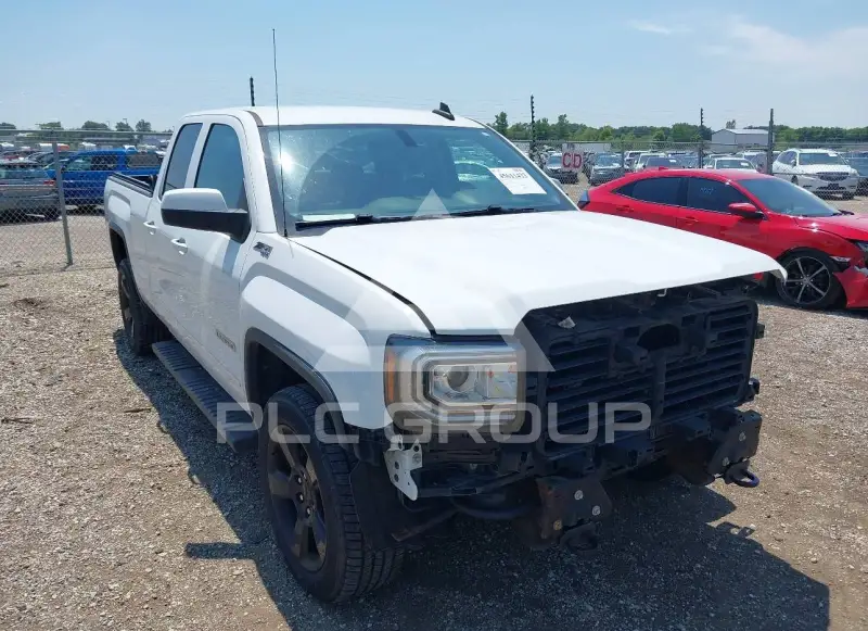 2017 GMC Sierra фото