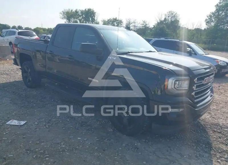 2017 GMC Sierra фото