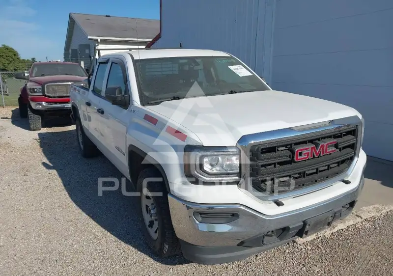 2017 GMC Sierra photo